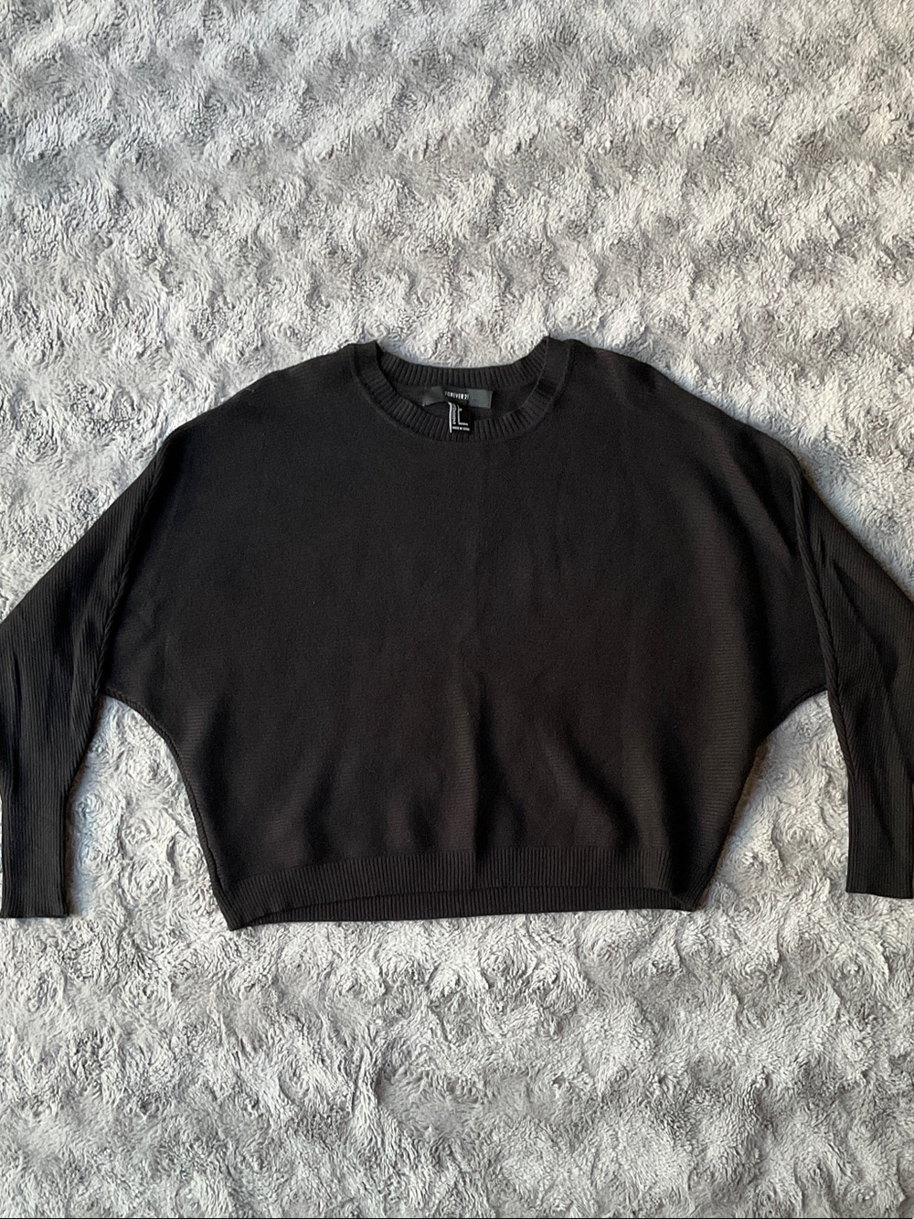 Black Cropped thick Crewneck Sweater -